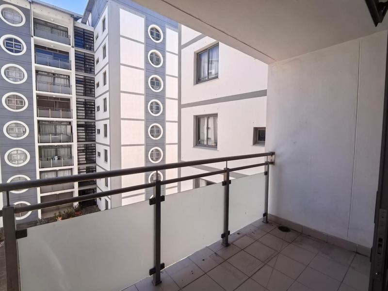 To Let 1 Bedroom Property for Rent in Claremont Upper Western Cape